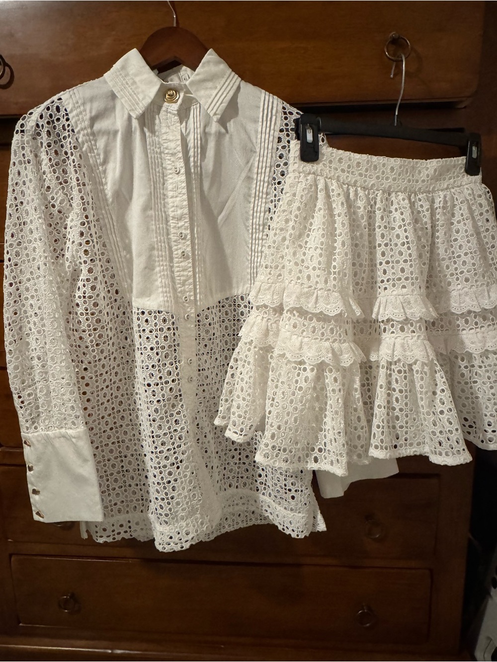 Aje White Eyelet Cotton Shirt & Tiered Skirt Set - Picture 7 of 8